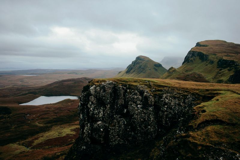 https://unsplash.com/de/@treesforanya