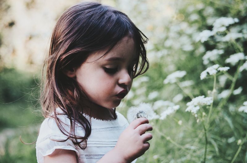 https://unsplash.com/de/@carolinehdz