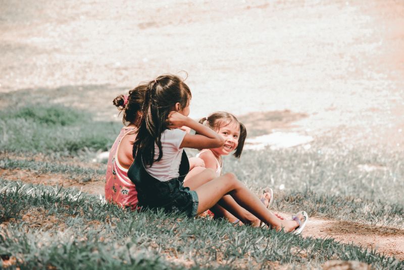 https://unsplash.com/de/@charleingracia