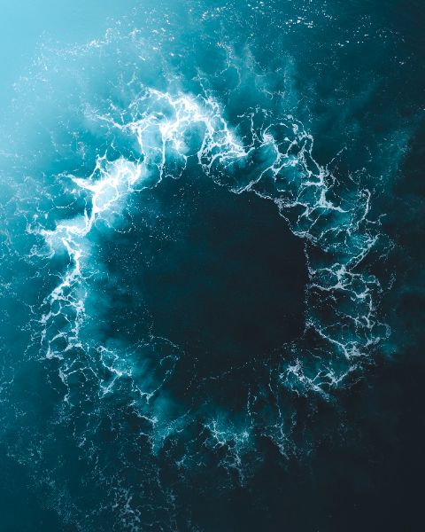 https://unsplash.com/de/@matheo_jbt
