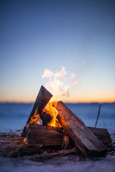 Foto von <a href="https://unsplash.com/@benjamin_deyoung?utm_source=unsplash&utm_medium=referral&utm_content=creditCopyText">Benjamin DeYoung</a> auf <a href="https://unsplash.com/de/fotos/lTZffd_tOnM?utm_source=unsplash&utm_medium=referral&utm_content=creditCopyText">Unsplash</a>