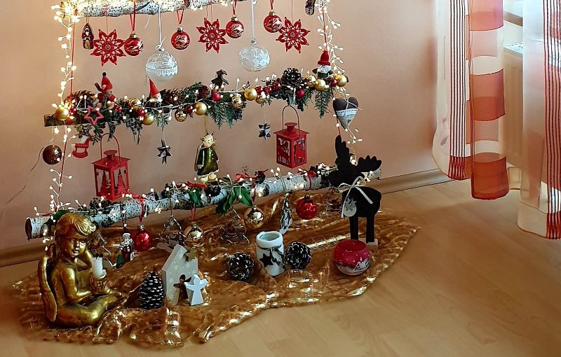 Adelheid's Christbaum aus Birken-und Eibenästen